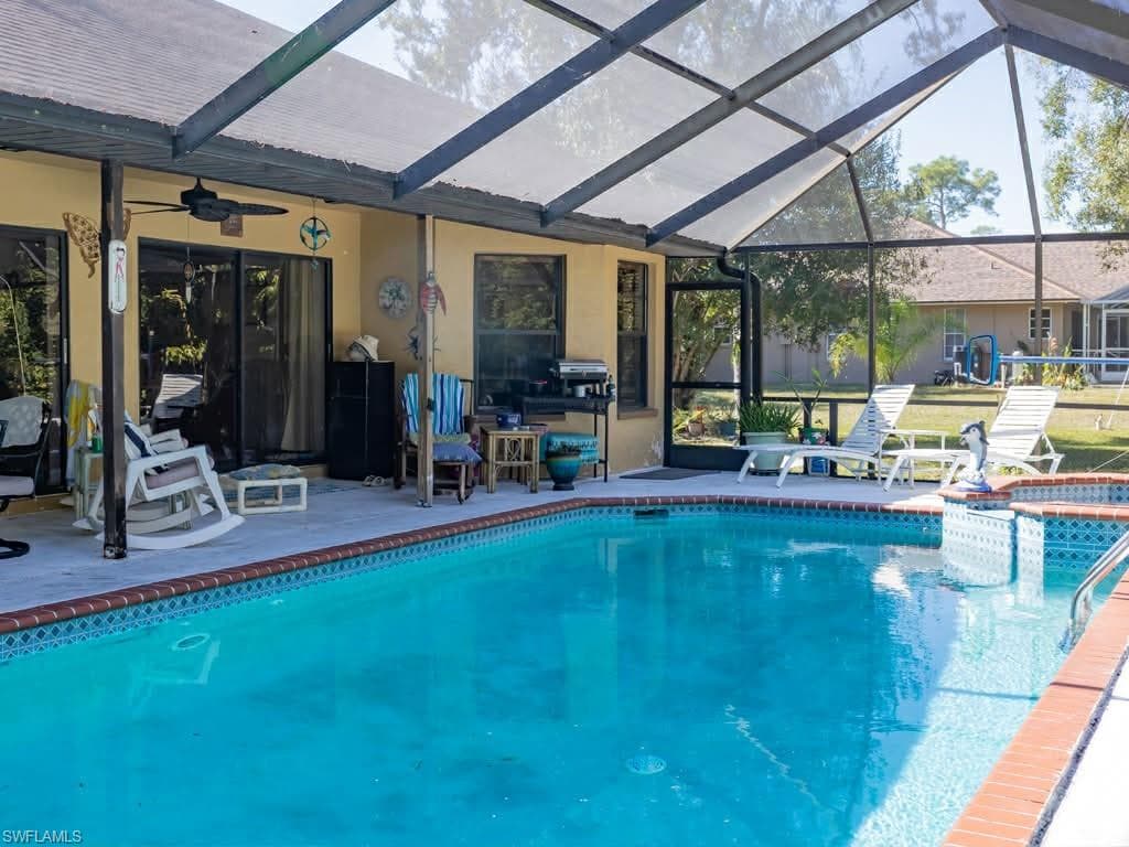 7841 Deni DR, NORTH FORT MYERS FL 33917-3