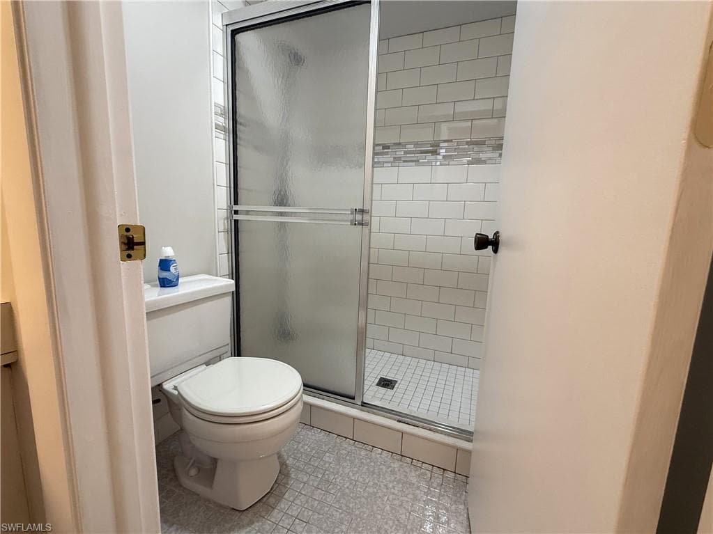 131 SW 47th TER 202-19