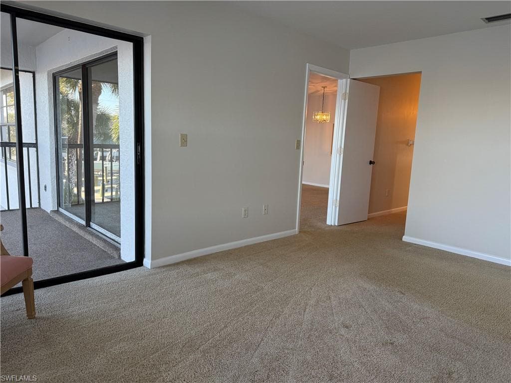 131 SW 47th TER 202-13