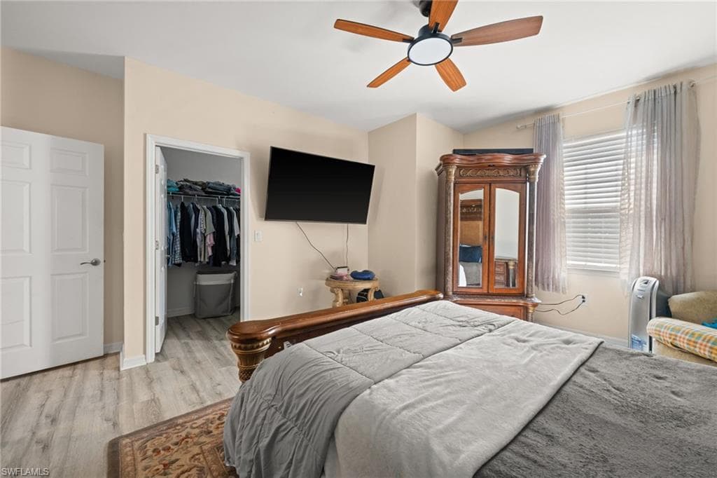 10820 Alvara WAY, BONITA SPRINGS FL 34135-14