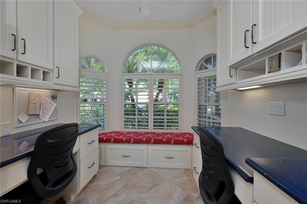 8890 Springwood CT, BONITA SPRINGS FL 34135-5