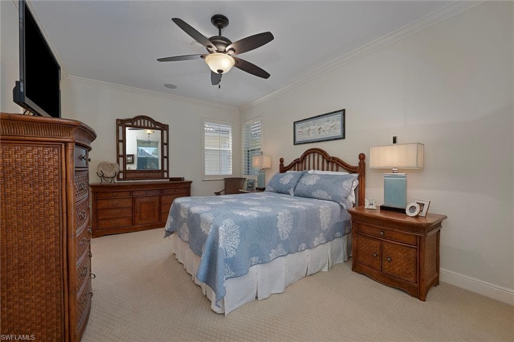 8890 Springwood CT, BONITA SPRINGS FL 34135-9