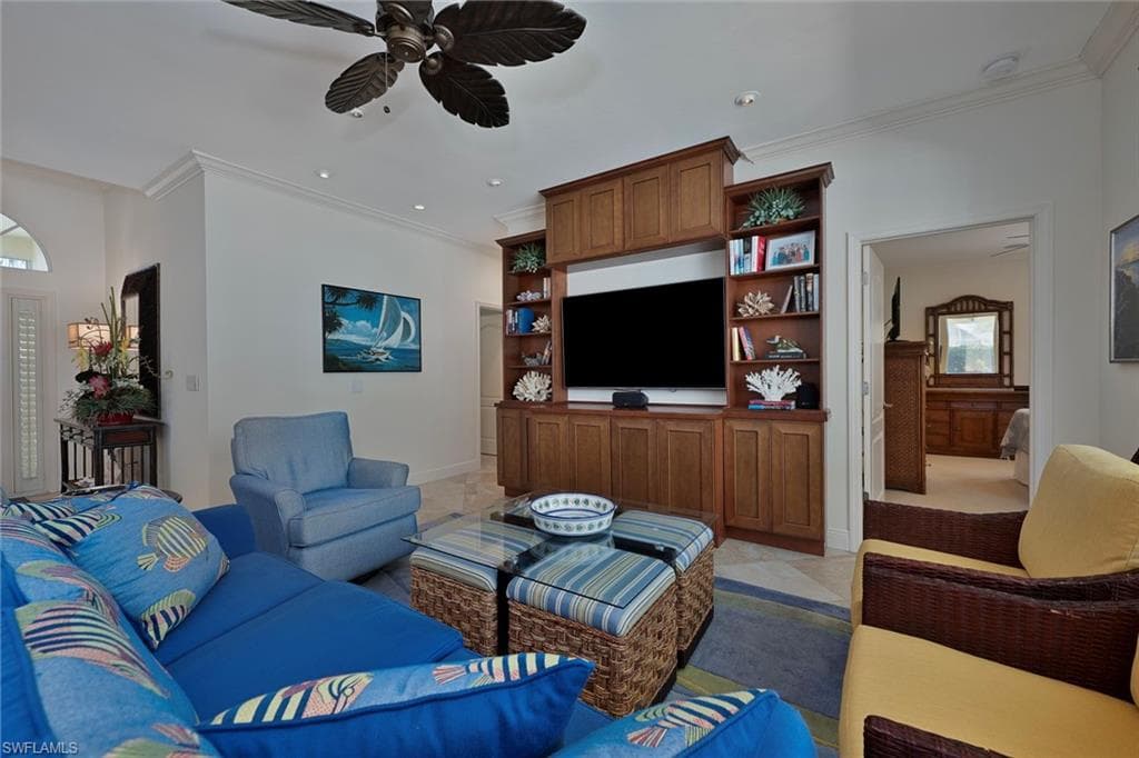 8890 Springwood CT, BONITA SPRINGS FL 34135-3