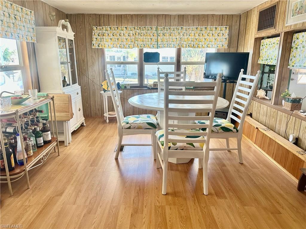 167 Chisholm TRL, NORTH FORT MYERS FL 33917-2