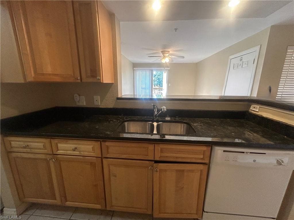 2835 Winkler AVE # 214, FORT MYERS FL 33916-3
