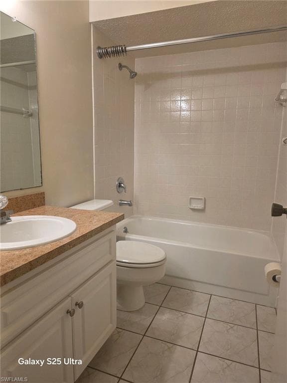 4525 Country Club BLVD # 207, CAPE CORAL FL 33904-15
