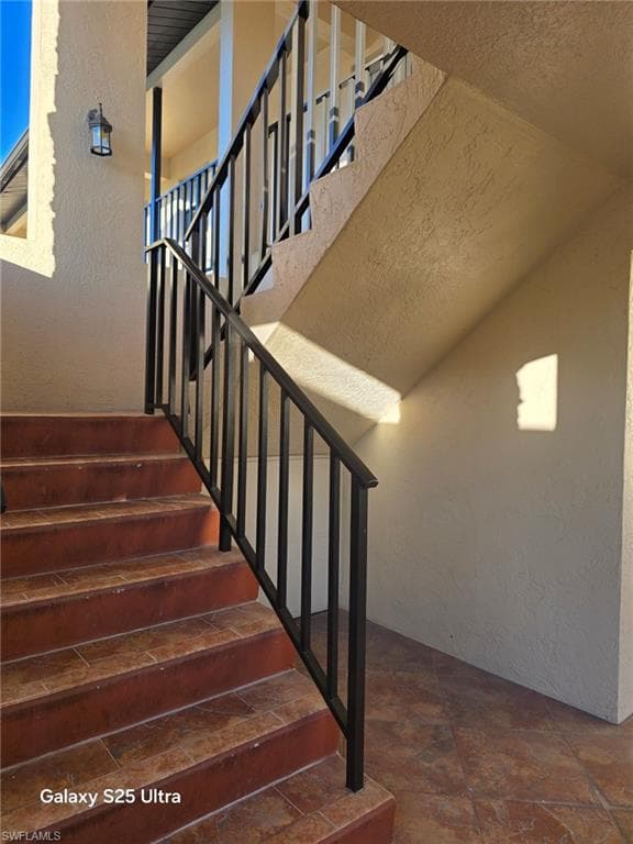 4525 Country Club BLVD # 207, CAPE CORAL FL 33904-18
