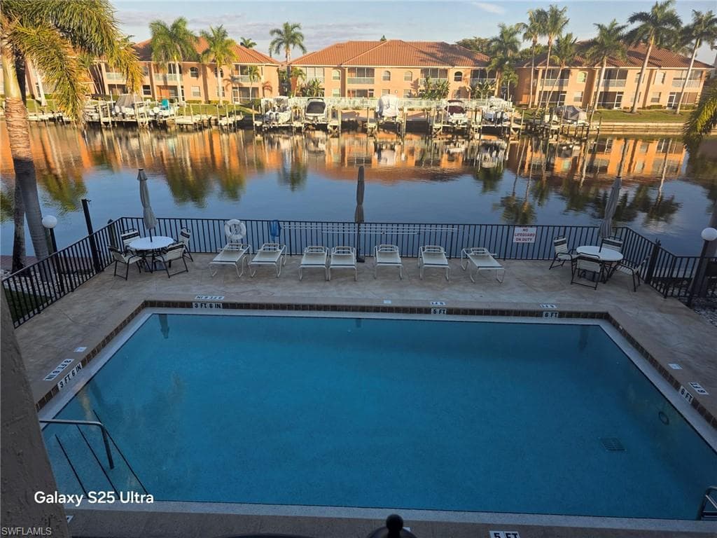 4525 Country Club BLVD # 207, CAPE CORAL FL 33904-22