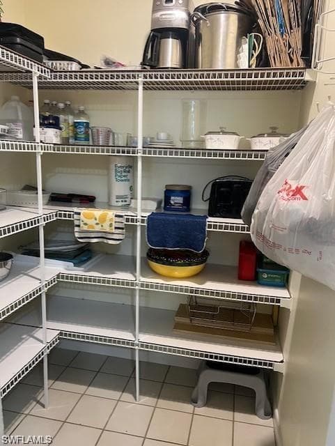 800 Meadowland DR # H, NAPLES FL 34108-18