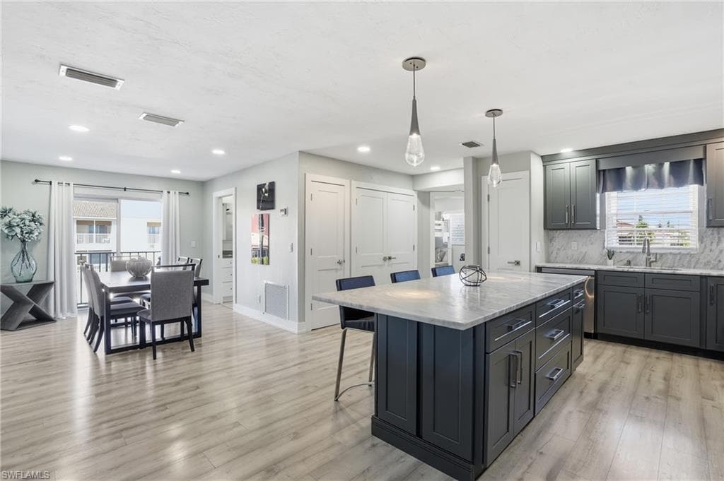 5102 Coronado PKWY # 2, CAPE CORAL FL 33904-7
