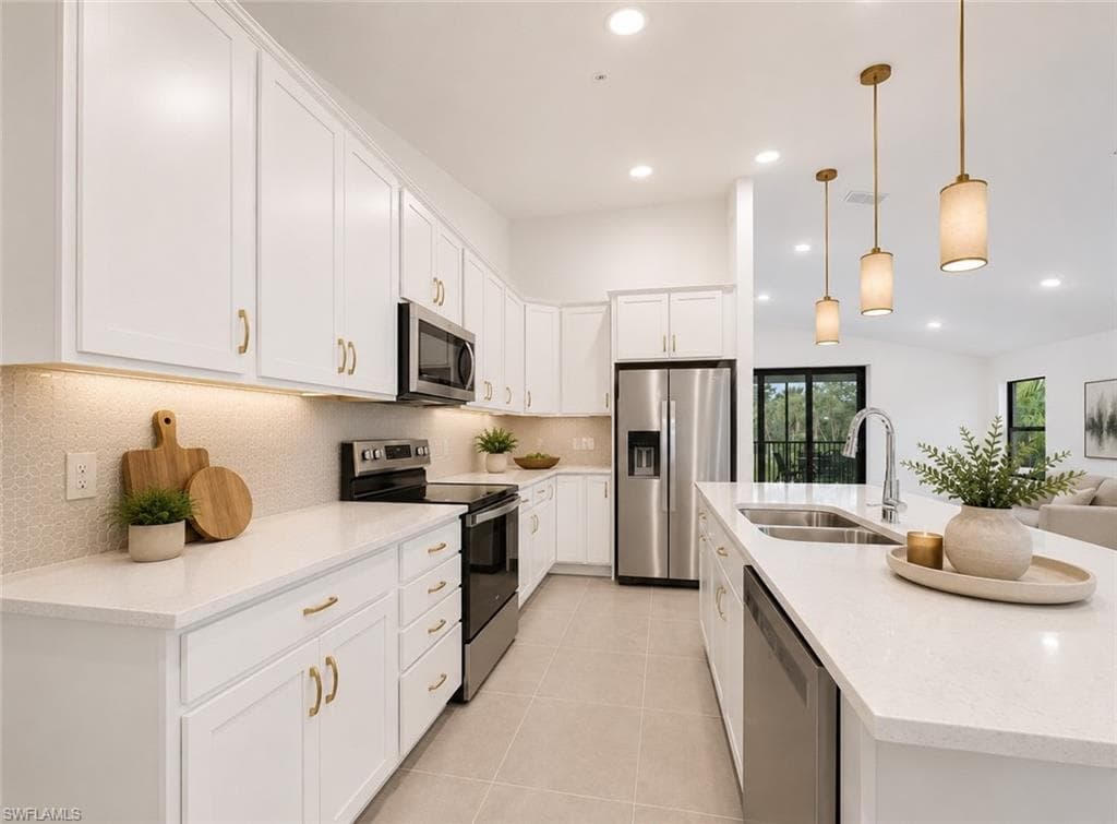 5683 Mayflower WAY 901-3