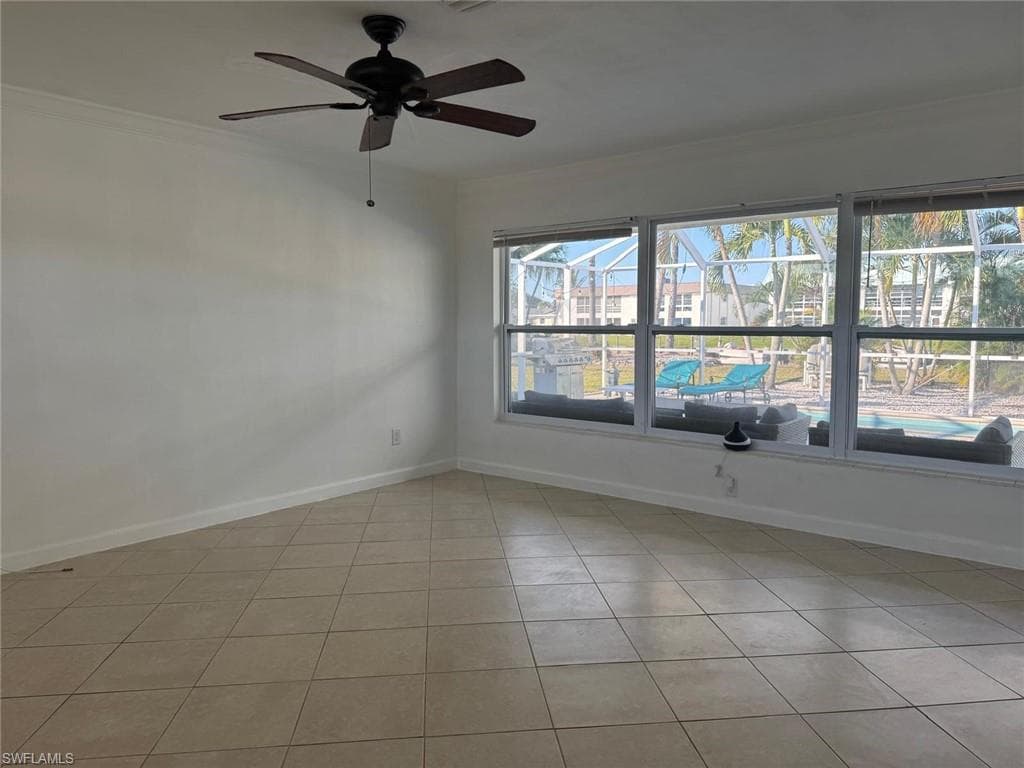 5207 Willow CT, CAPE CORAL FL 33904-27