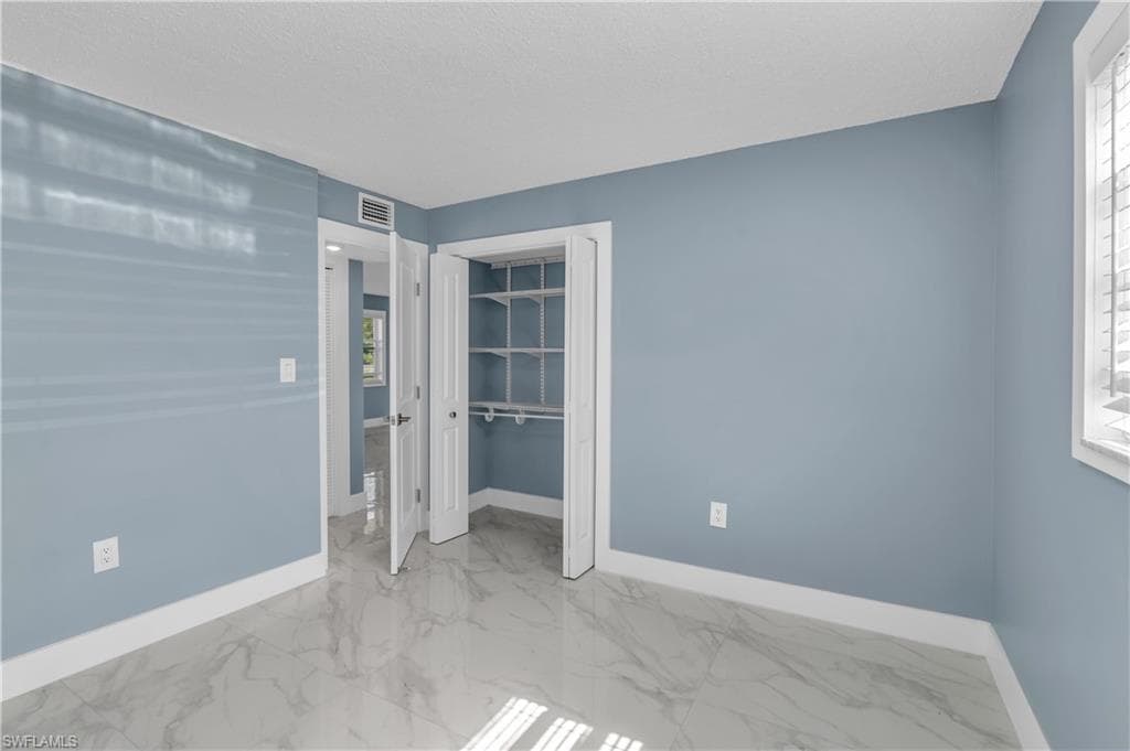 3325 Airport RD N # T1, NAPLES FL 34105-12