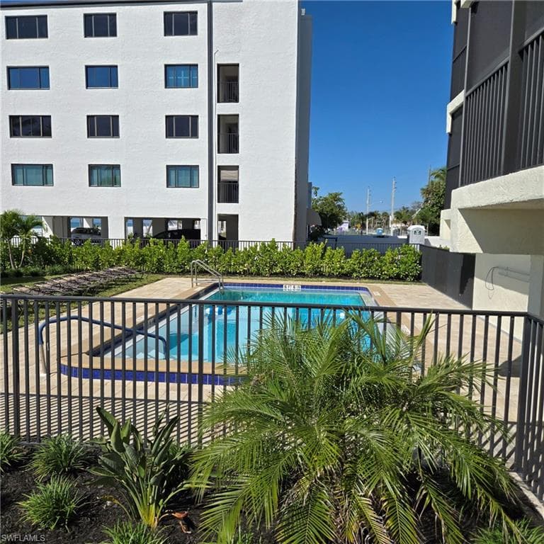 4450 Estero BLVD 201-12