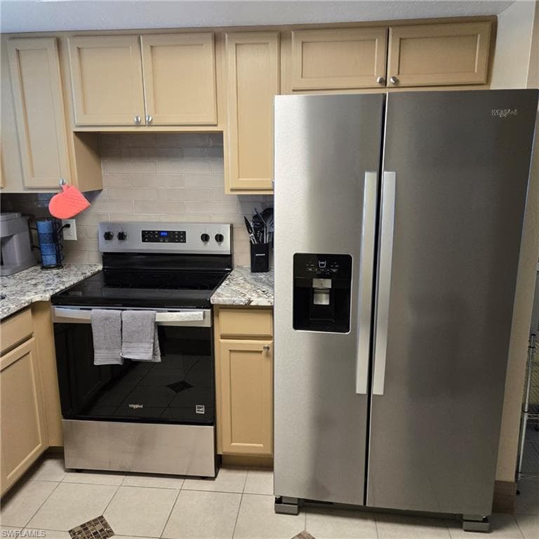 4450 Estero BLVD 201-31