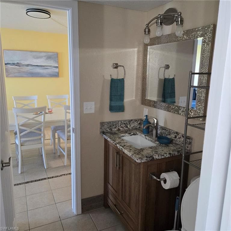 4450 Estero BLVD 201-27