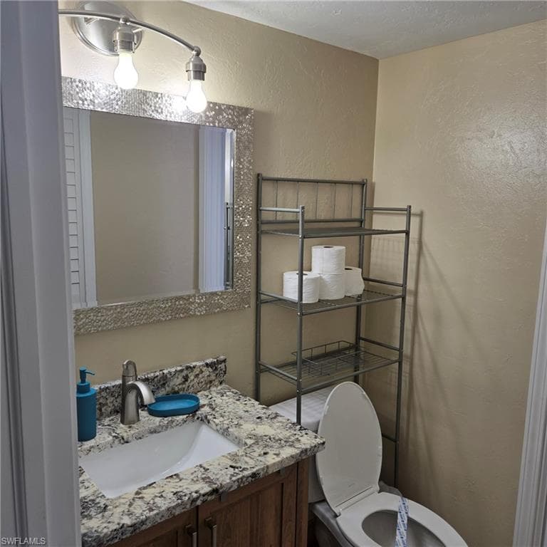 4450 Estero BLVD 201-28