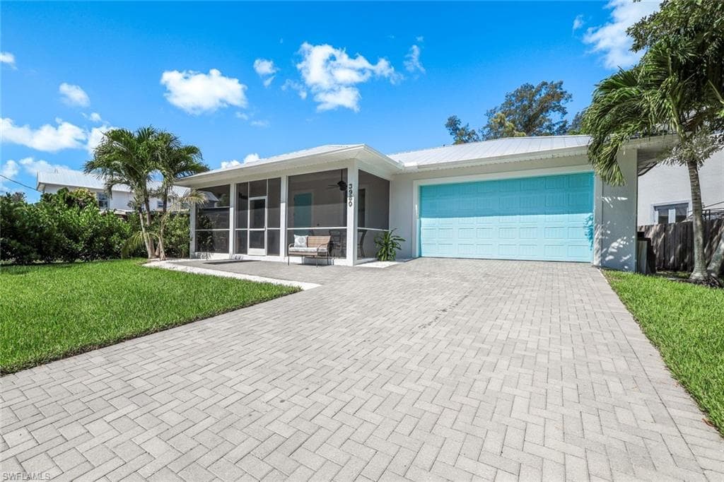 3980 Full Moon CT, NAPLES FL 34112-35