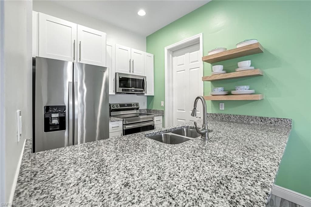 3980 Full Moon CT, NAPLES FL 34112-9