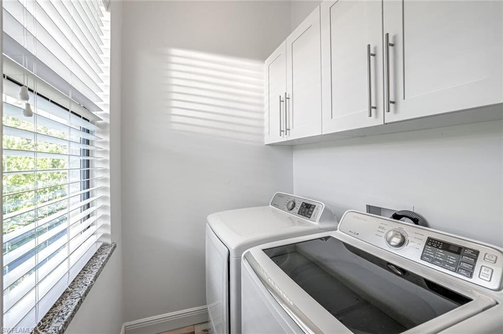 3980 Full Moon CT, NAPLES FL 34112-18