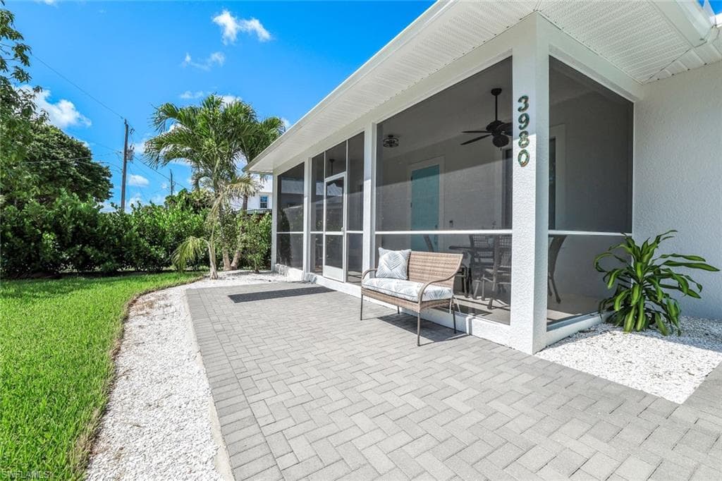 3980 Full Moon CT, NAPLES FL 34112-30