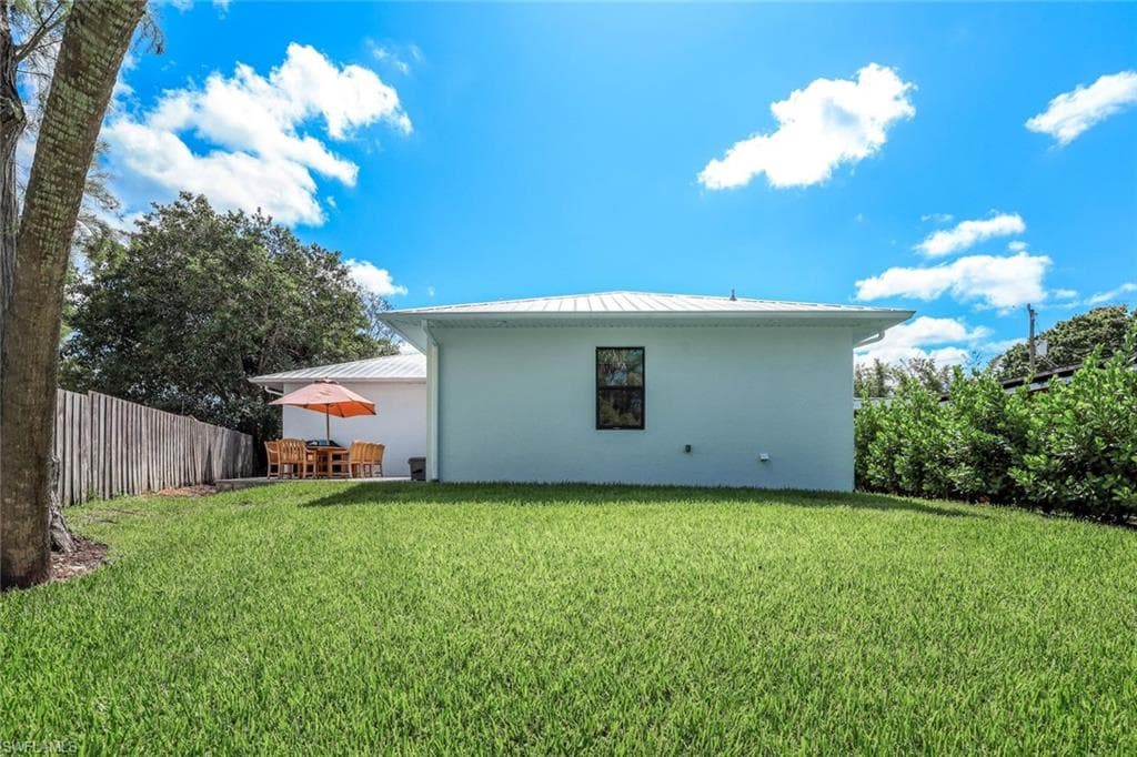 3980 Full Moon CT, NAPLES FL 34112-24