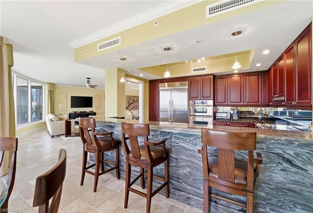 1050 Borghese LN # 1004, NAPLES FL 34114-3