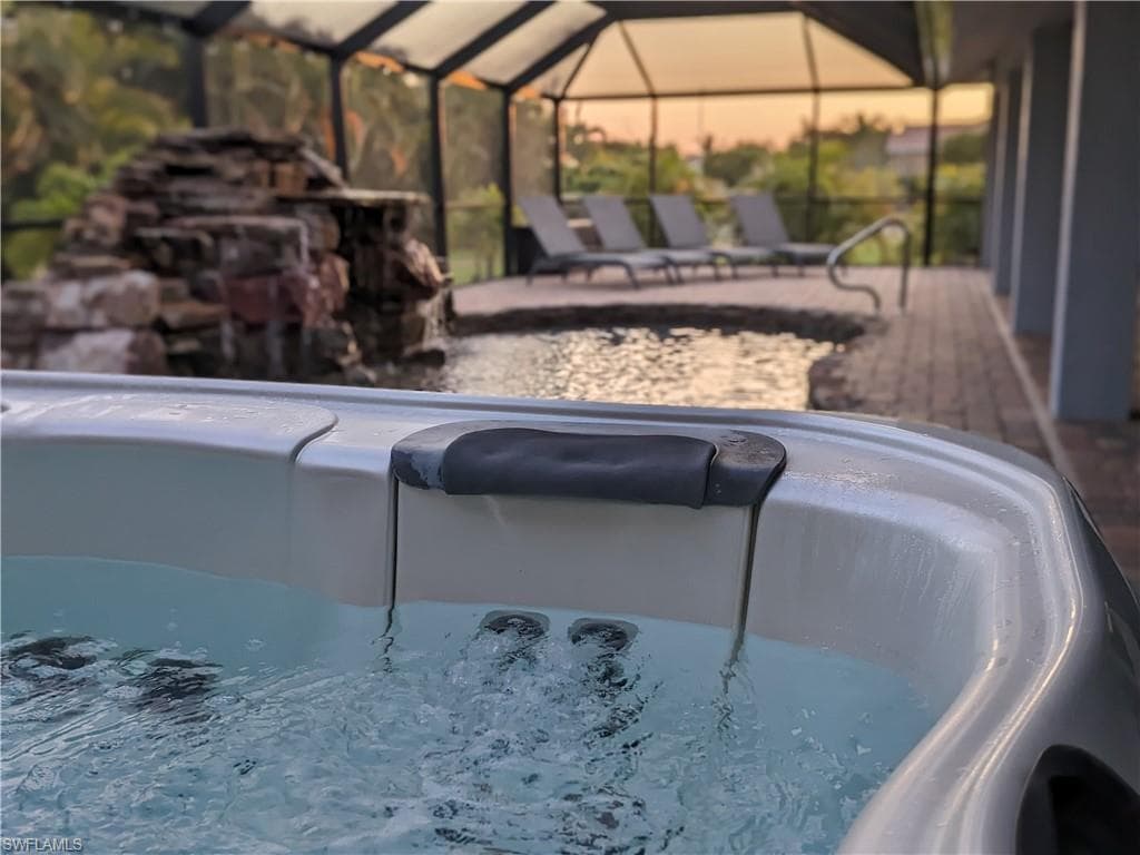 2724 Cape Coral PKWY W, CAPE CORAL FL 33914-22