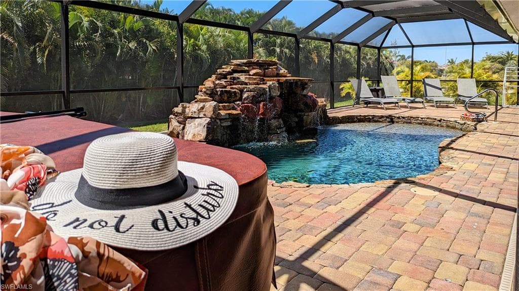 2724 Cape Coral PKWY W, CAPE CORAL FL 33914-19