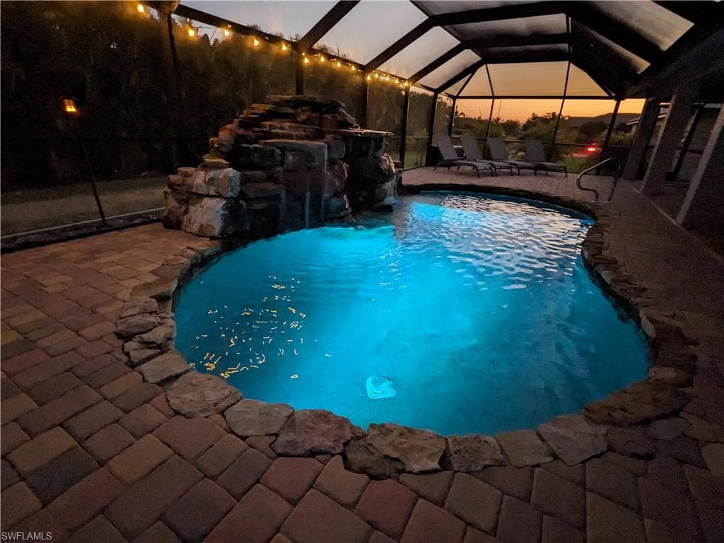 2724 Cape Coral PKWY W, CAPE CORAL FL 33914-29