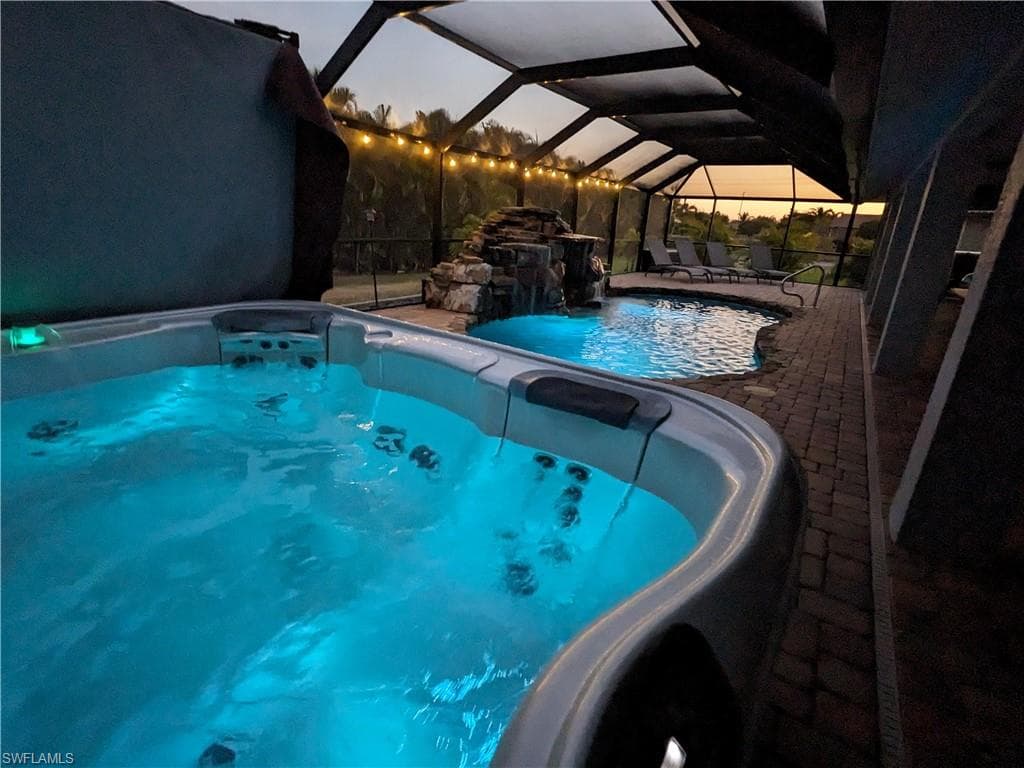 2724 Cape Coral PKWY W, CAPE CORAL FL 33914-28