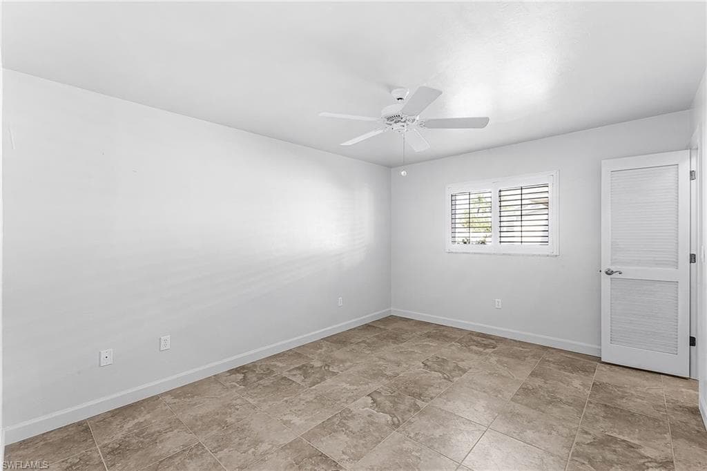 2822 SE 22nd PL, CAPE CORAL FL 33904-15