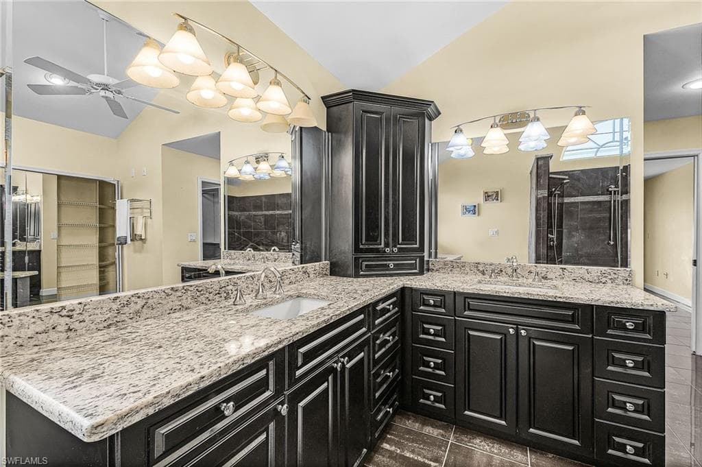 2822 SE 22nd PL, CAPE CORAL FL 33904-24