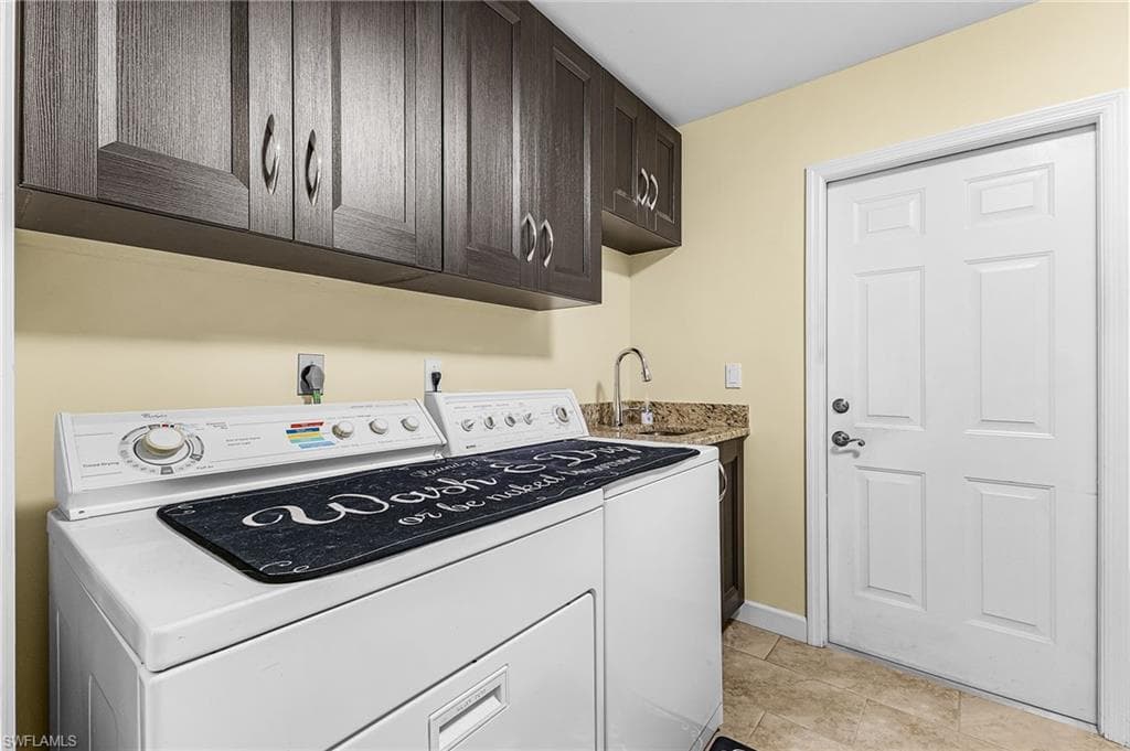 2822 SE 22nd PL, CAPE CORAL FL 33904-18