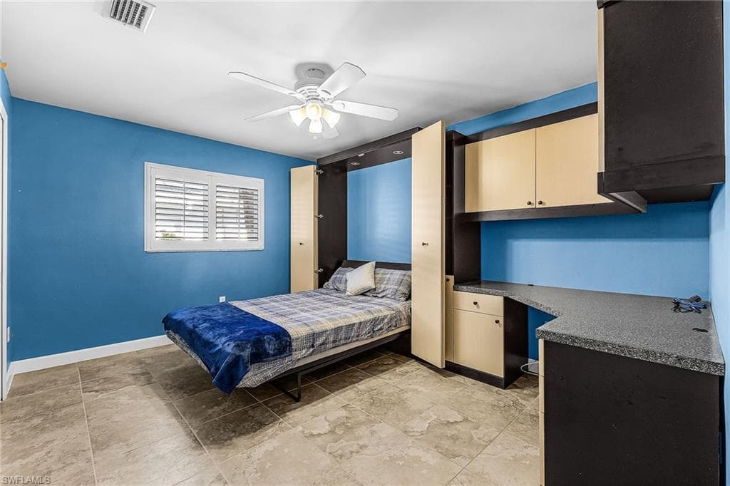 2822 SE 22nd PL, CAPE CORAL FL 33904-19