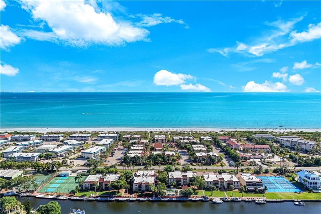 845 E Gulf DR # 422, SANIBEL FL 33957-26