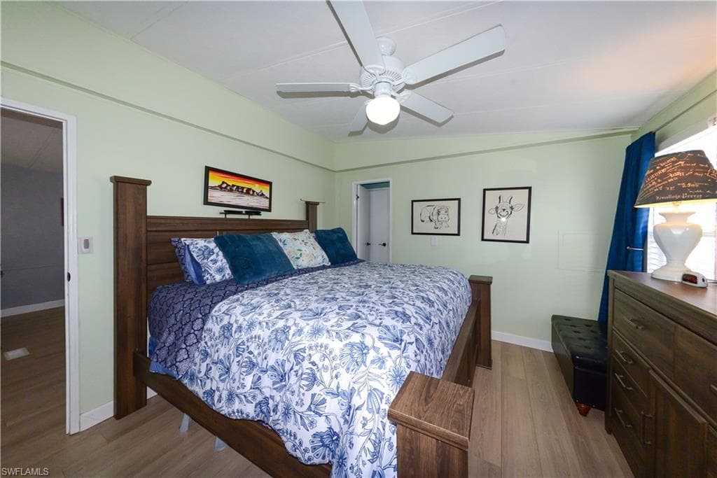 535 Sunshine AVE, NORTH FORT MYERS FL 33903-12