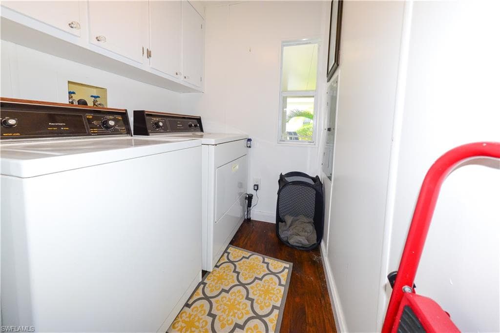 535 Sunshine AVE, NORTH FORT MYERS FL 33903-14