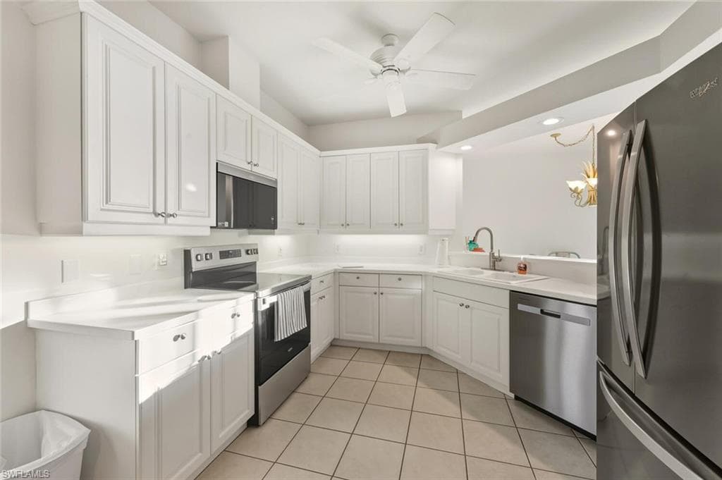 1590 Clermont DR # K303, NAPLES FL 34109-4