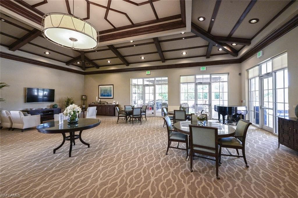 1590 Clermont DR # K303, NAPLES FL 34109-38