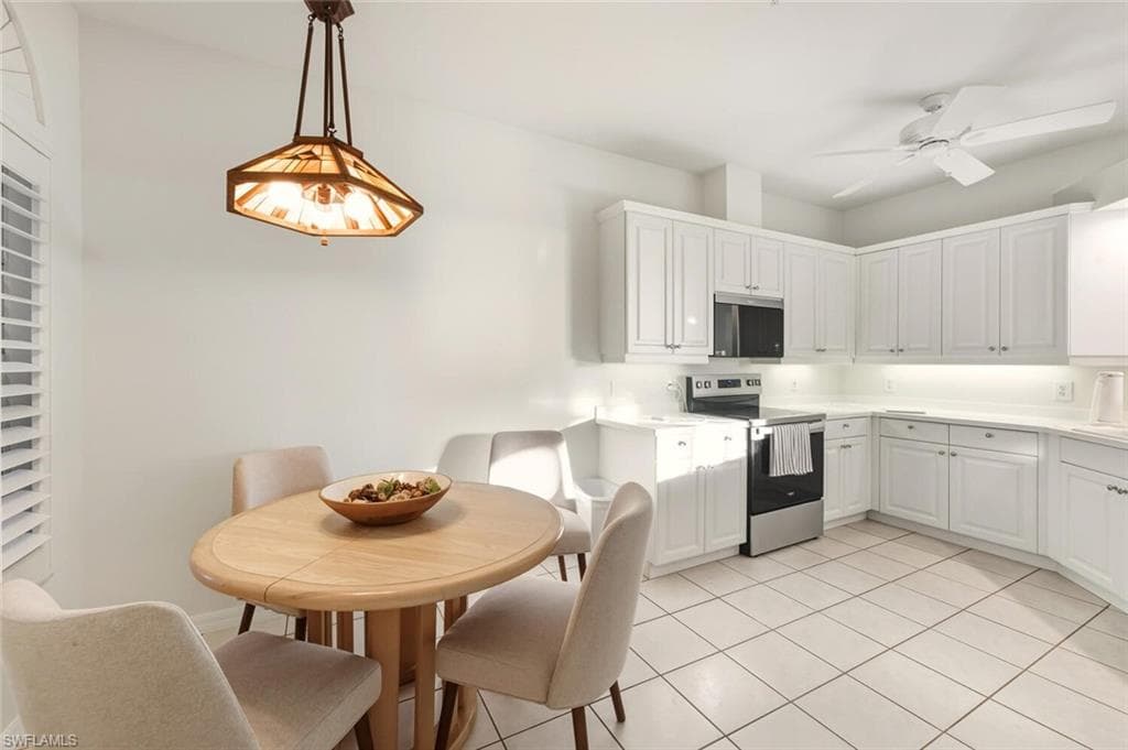 1590 Clermont DR # K303, NAPLES FL 34109-3