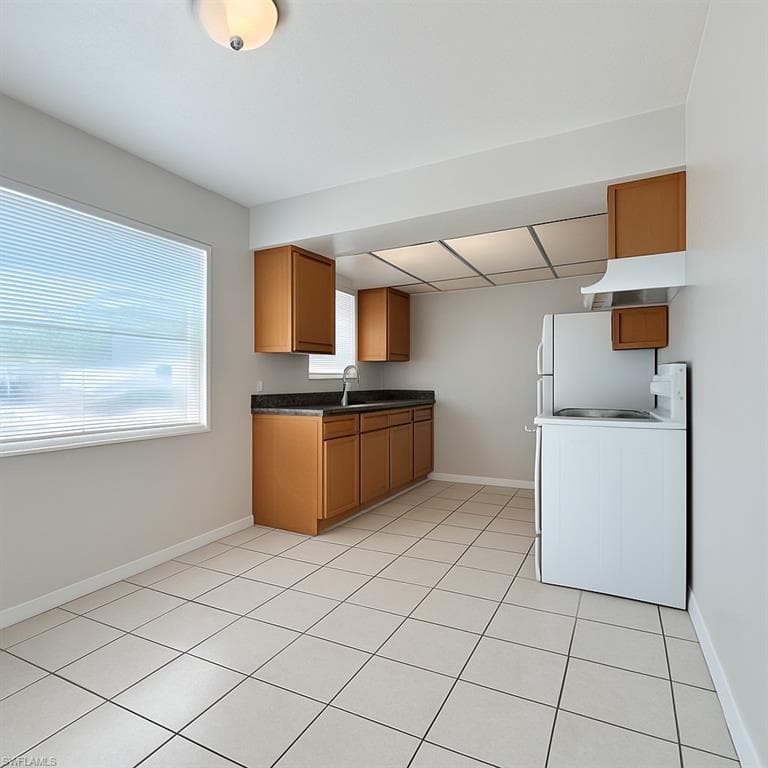2105 Canal ST # 1, FORT MYERS FL 33901-1