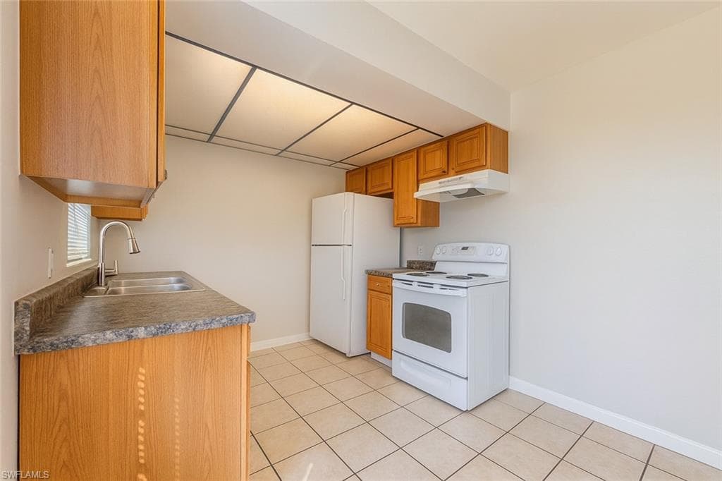 2105 Canal ST # 1, FORT MYERS FL 33901-2