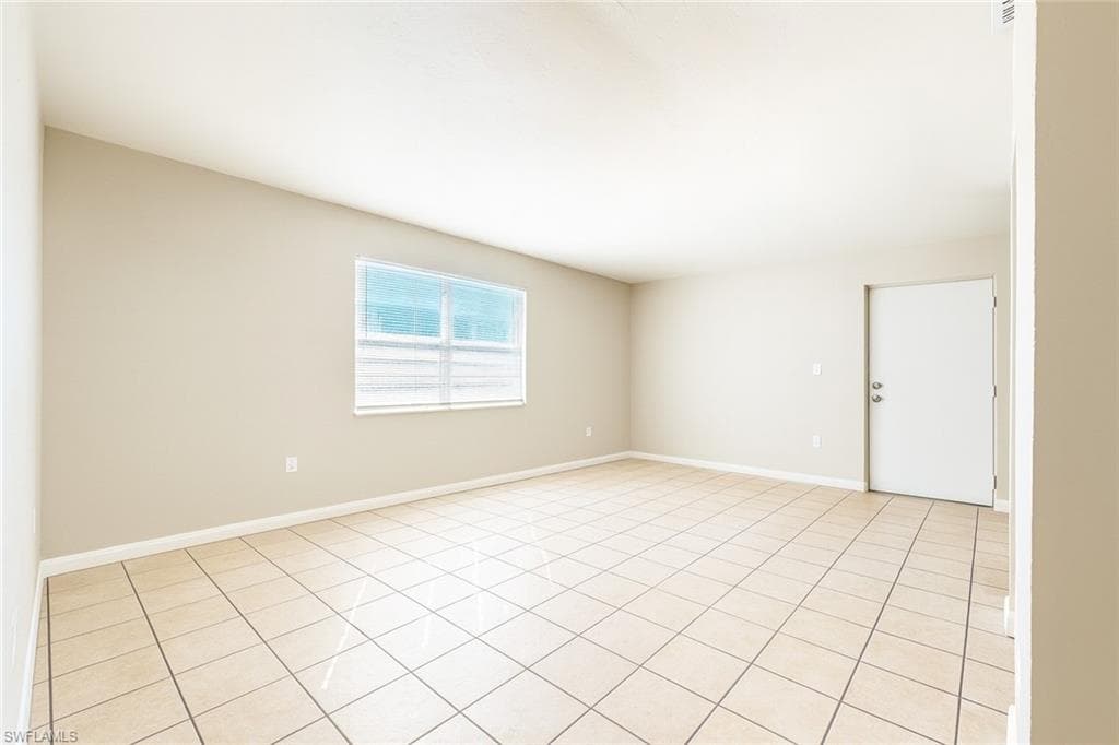 2105 Canal ST # 1, FORT MYERS FL 33901-4