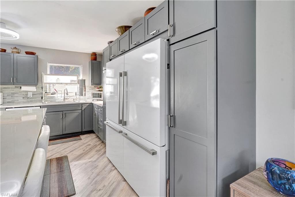 5887 Kingfish RD, BOKEELIA FL 33922-5