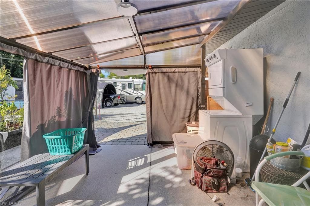 5887 Kingfish RD, BOKEELIA FL 33922-21