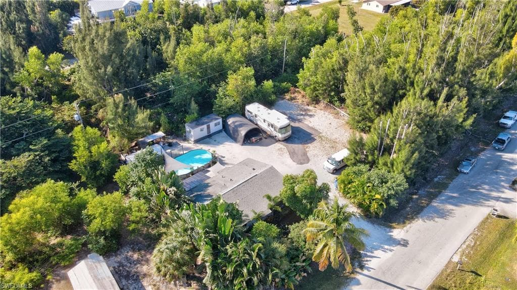 5887 Kingfish RD, BOKEELIA FL 33922-32