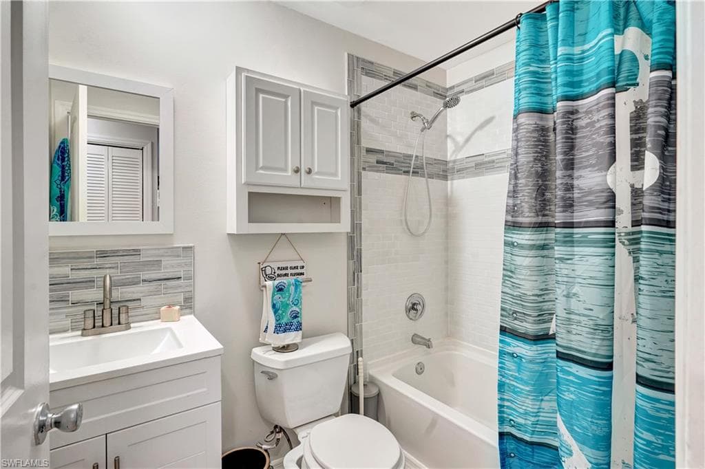 5887 Kingfish RD, BOKEELIA FL 33922-14