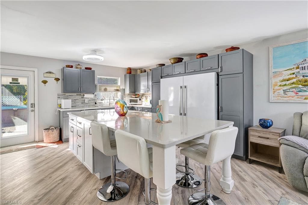 5887 Kingfish RD, BOKEELIA FL 33922-3