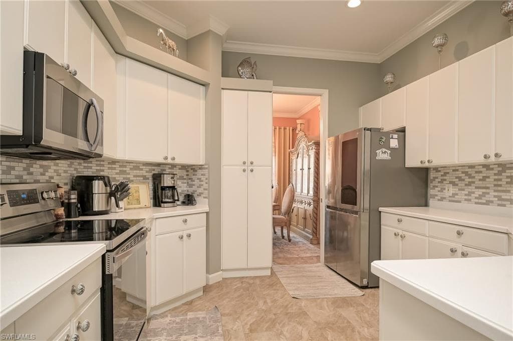 3144 Sundance CIR, NAPLES FL 34109-10